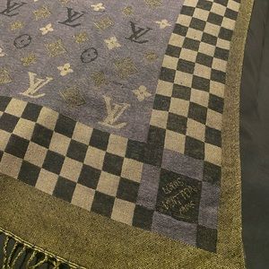 Louis Vuitton Scarf